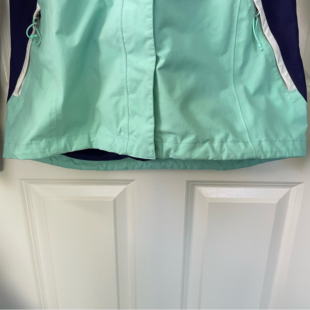 The North Face Women’s Small Jacket Shell Teal with Purple sides - Picture 8 of 10